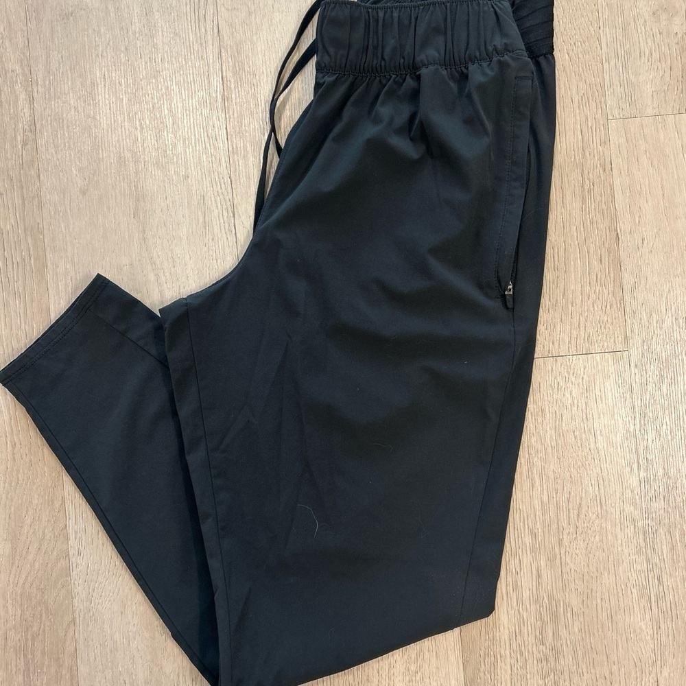 Woman’s Nike Black Tapered Dri-Fit Joggers